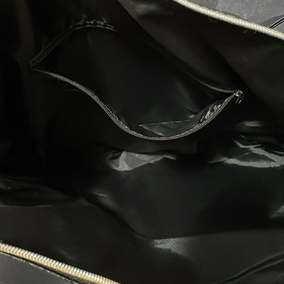 Black leather snake skin print purse - Picture 4 of 4